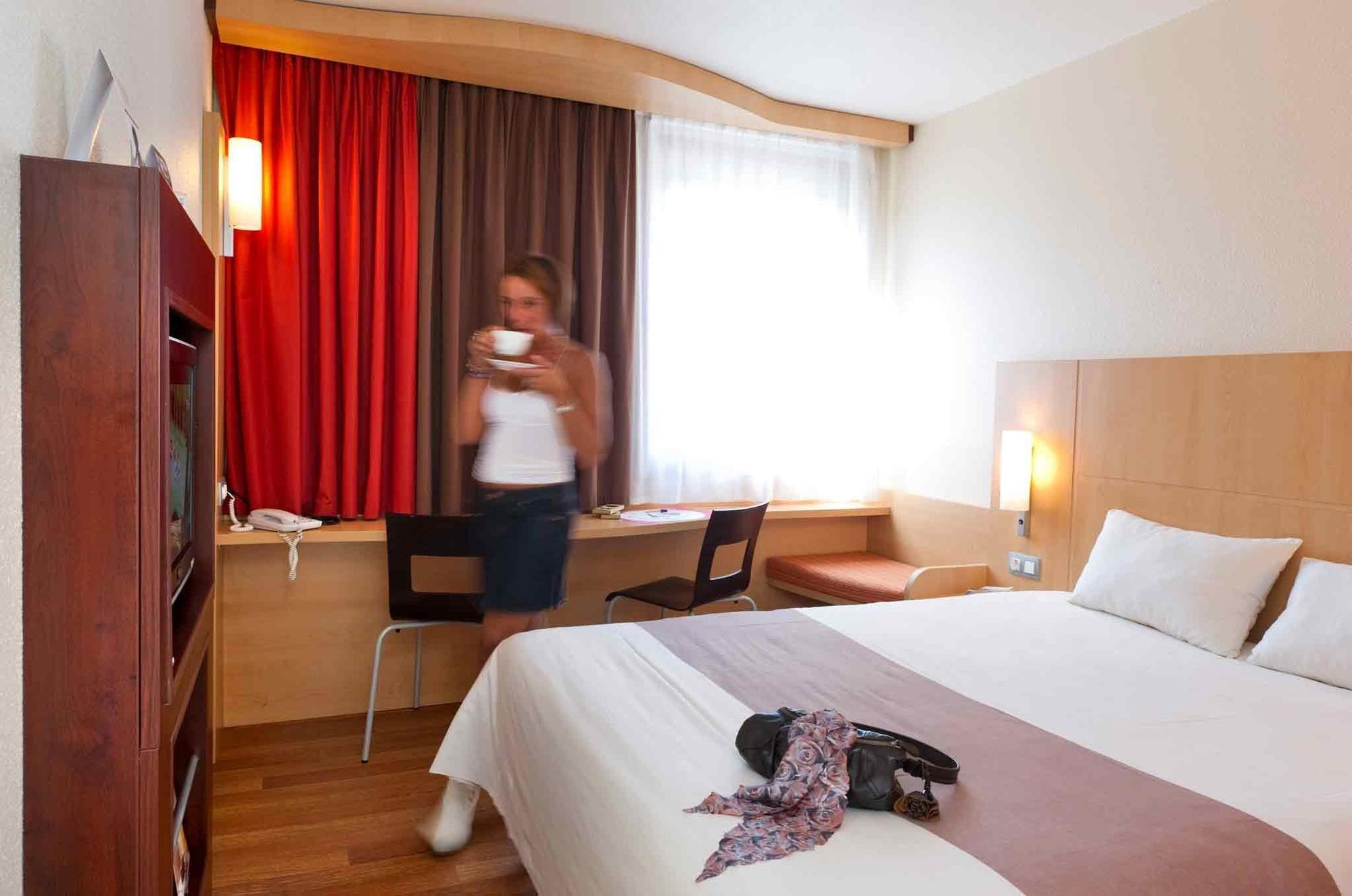 Ibis Hotel Brussels Expo Atomium Jette Exteriör bild
